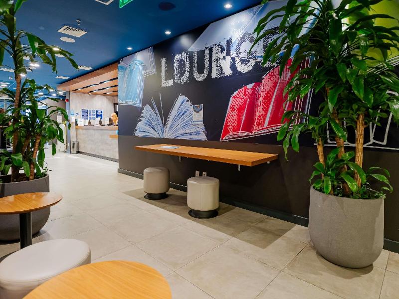 Ibis Budget Santos Gonzaga image