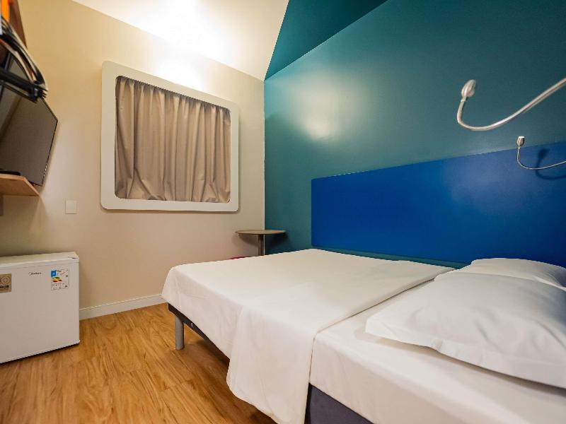 Ibis Budget Santos Gonzaga image