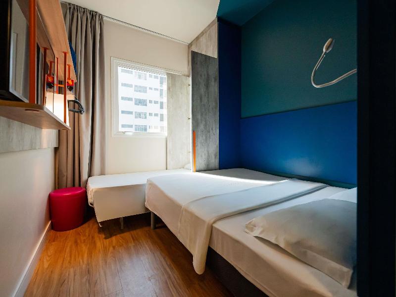 Ibis Budget Santos Gonzaga image