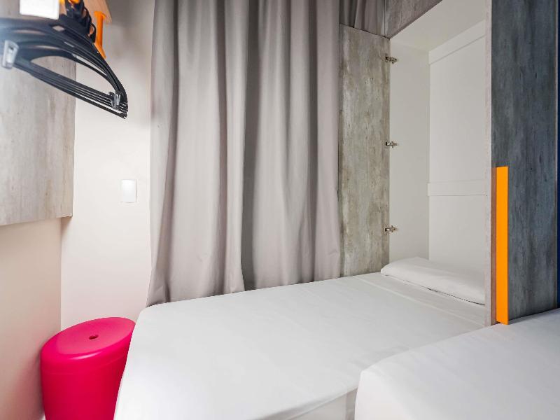 Ibis Budget Santos Gonzaga image