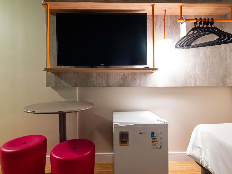Ibis Budget Santos Gonzaga image