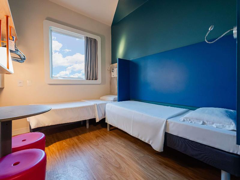 Ibis Budget Santos Gonzaga image