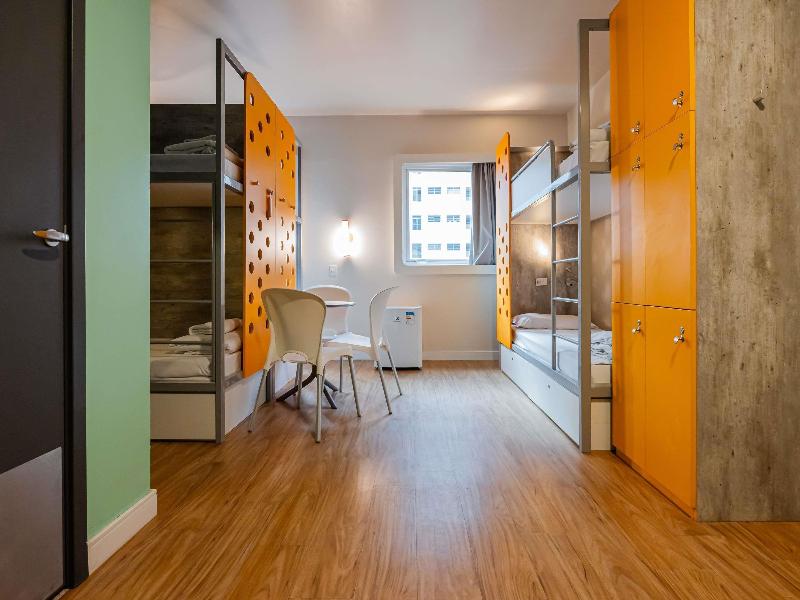 Ibis Budget Santos Gonzaga image