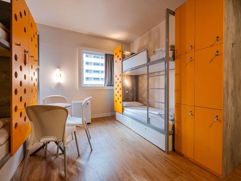 Ibis Budget Santos Gonzaga image