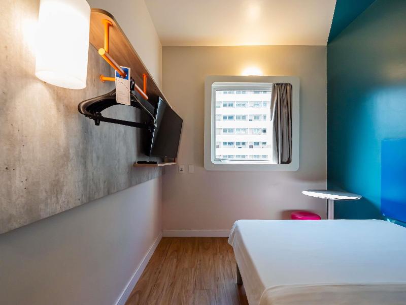 Ibis Budget Santos Gonzaga image