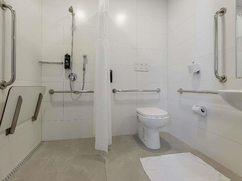 Ibis Budget Santos Gonzaga image