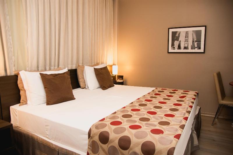 Class Hotel Rio Claro image