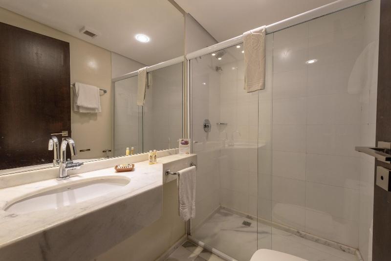 Class Hotel Rio Claro image
