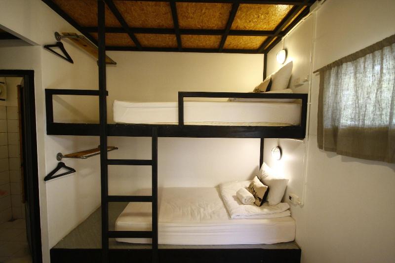 Sweet Box Bed And Breakfast — photo 23