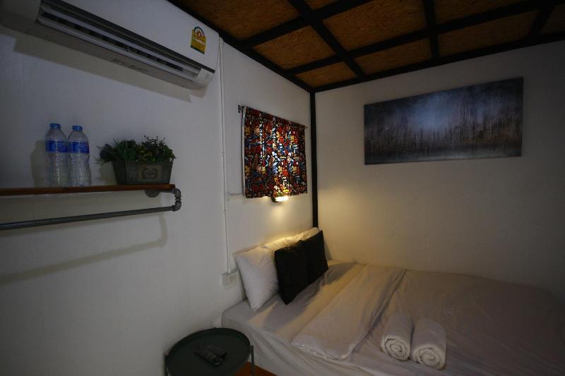 Sweet Box Bed And Breakfast — photo 17
