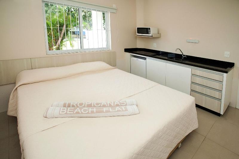 Tropicanas Apart Hotel image