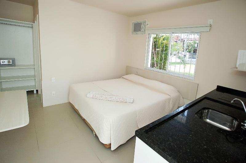 Tropicanas Apart Hotel image