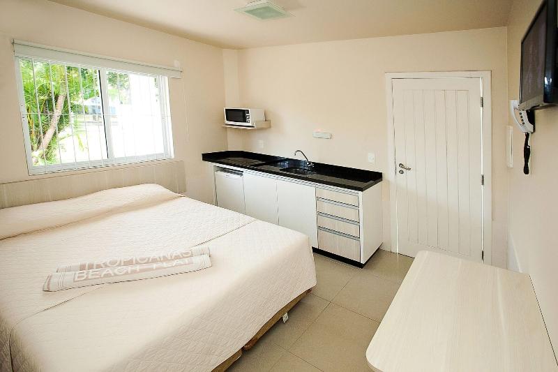 Tropicanas Apart Hotel image