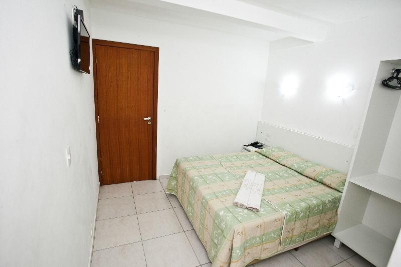 Tropicanas Apart Hotel image