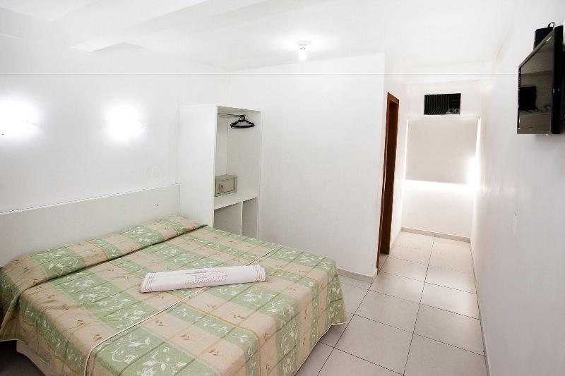 Tropicanas Apart Hotel image