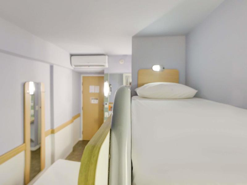 Ibis Budget Copacabana Rj image