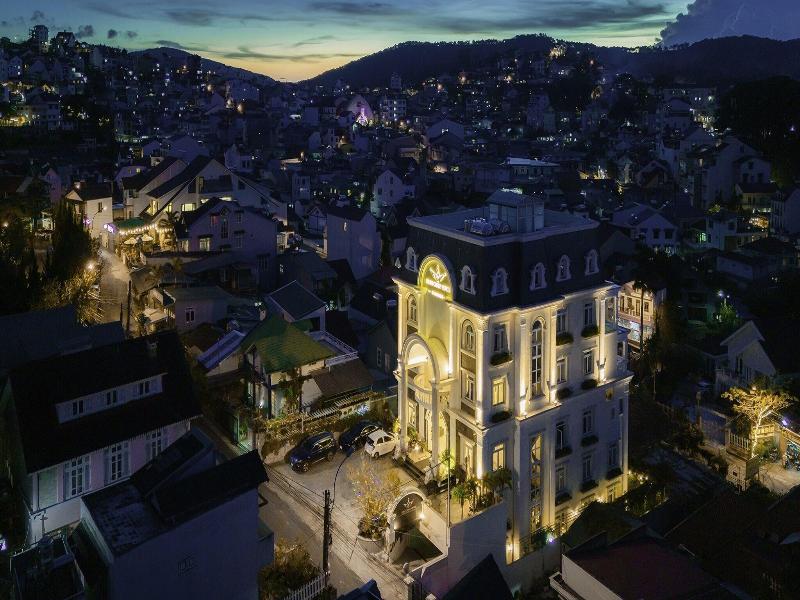 Minh Chien Hotel