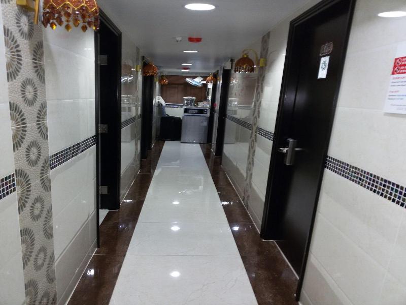 Aashiana Hotel image