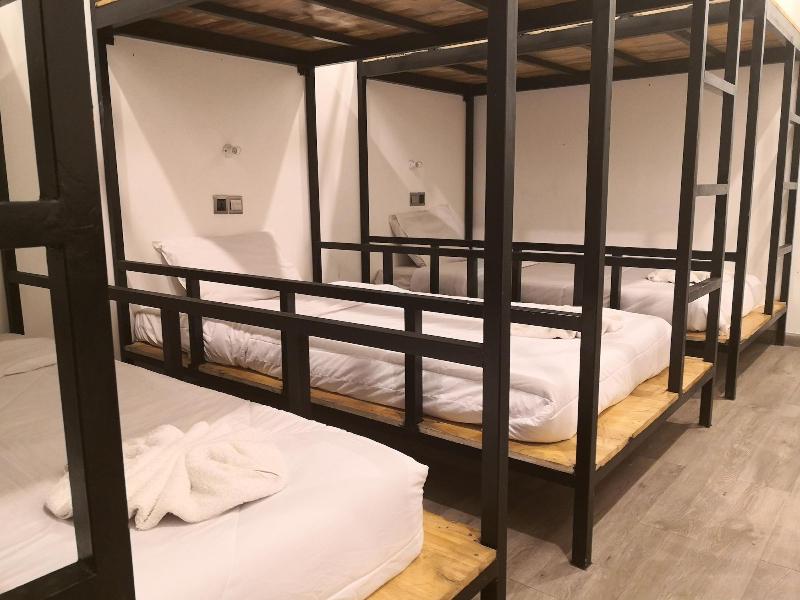 4 Rivers Hotel image