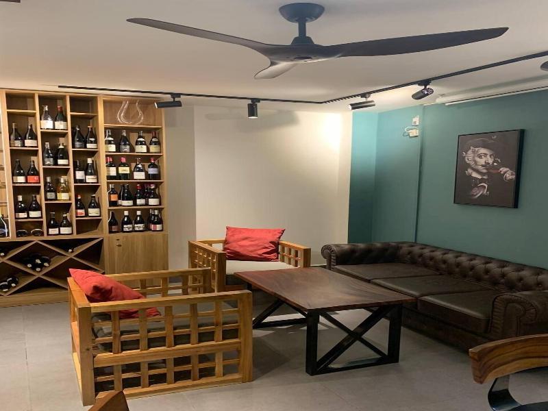 Suite Home Boutique Hotel image