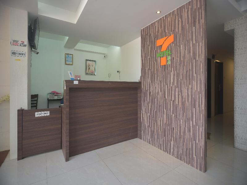 Seven Hotel image