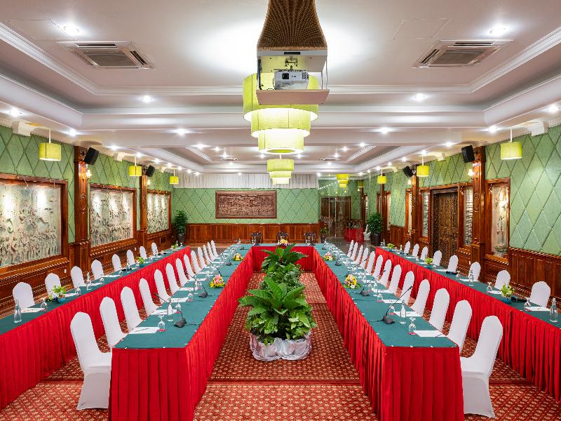 Somadevi Angkor Premium image