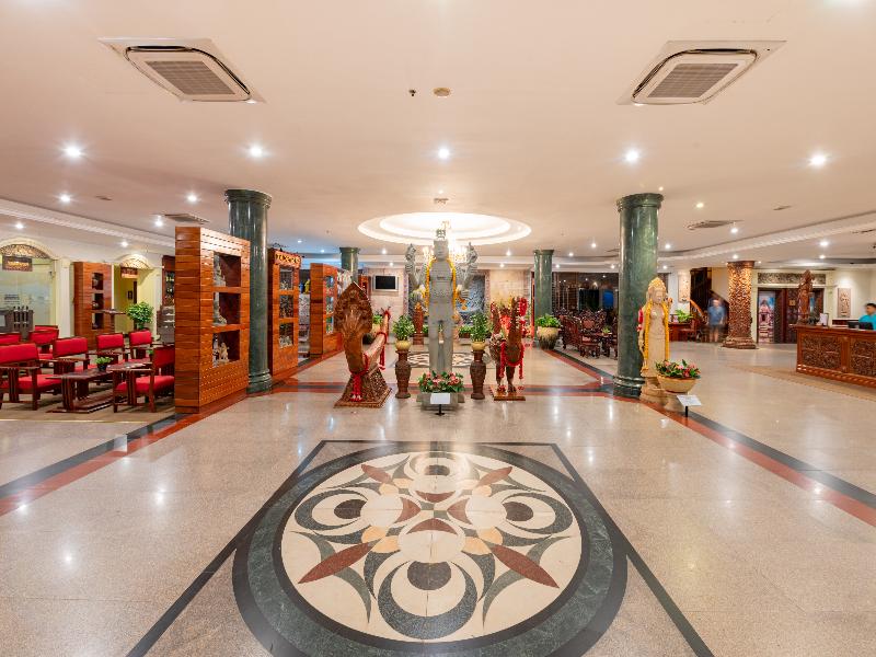 Somadevi Angkor Premium image