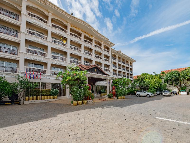 Somadevi Angkor Premium image