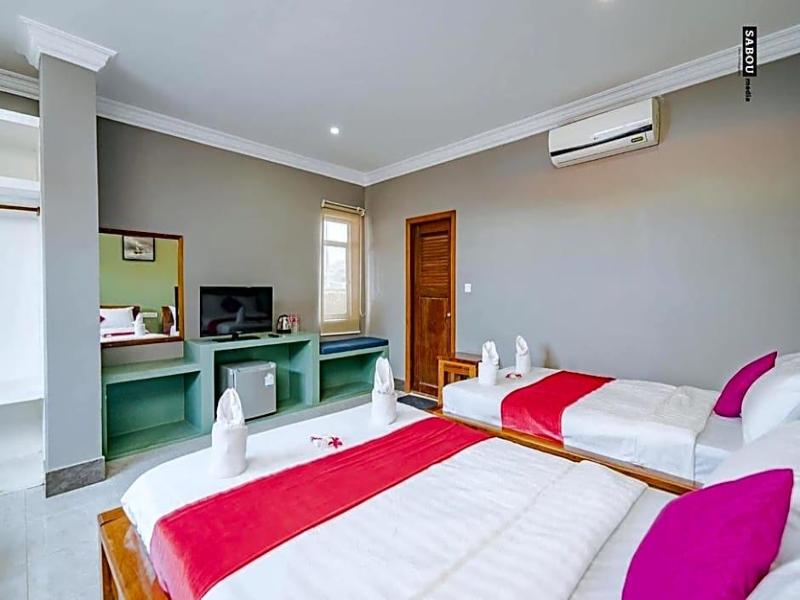 Neakru Guesthouse And Restaurant image
