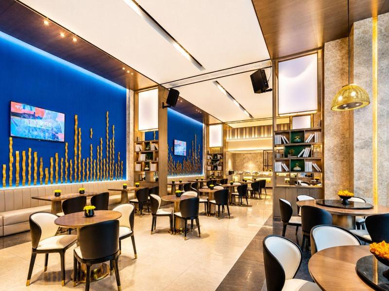 Tian Yi International Hotel image