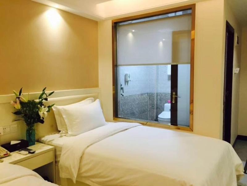Guangzhou Rongting Business Hotel image