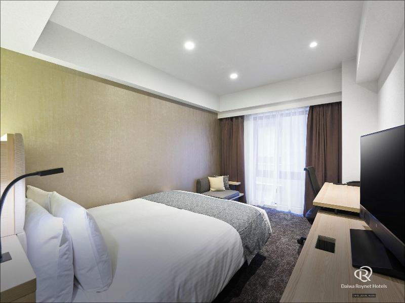 Daiwaroynethotel Tokyo Kyobashi image