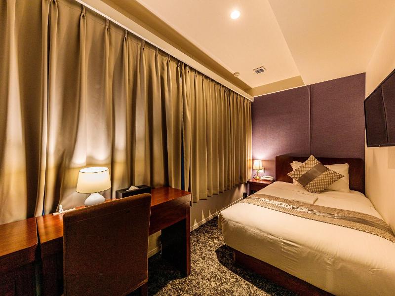 Hotel Tokyo Trip image