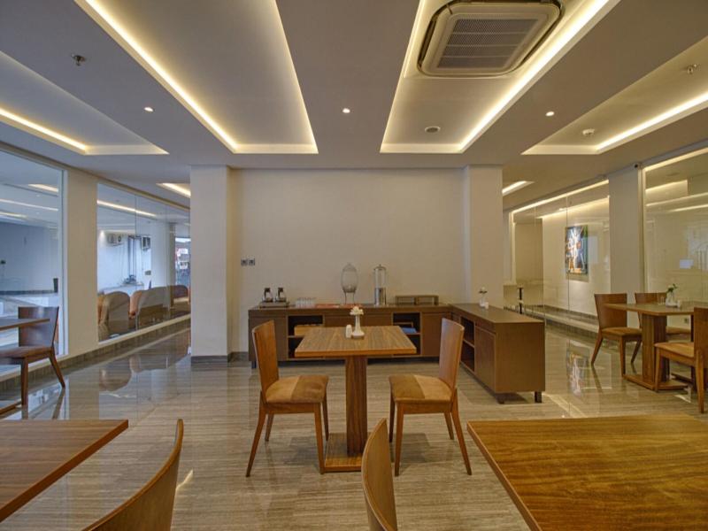 Picasso Inn image