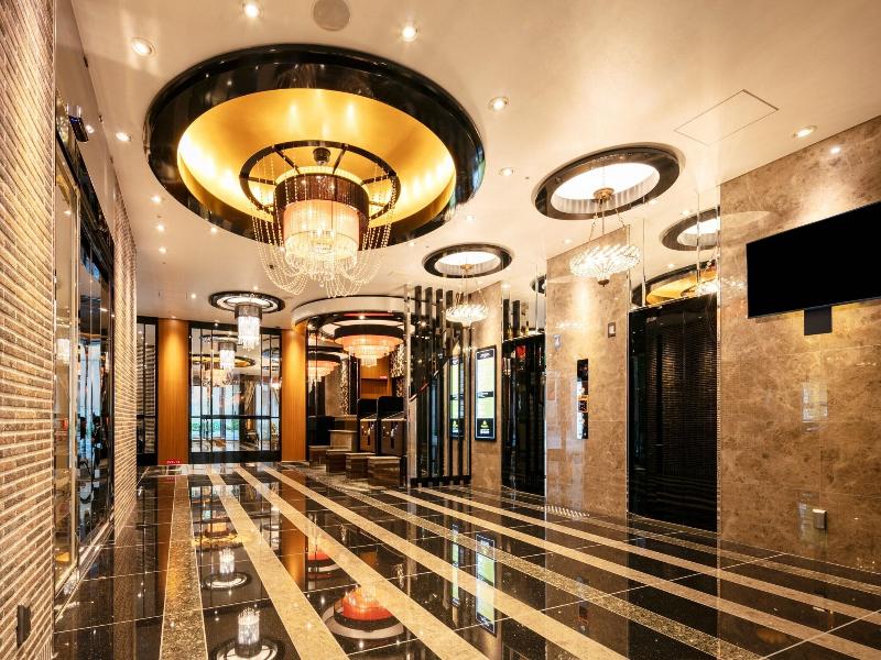 Apa Hotel Osaka Umeda image