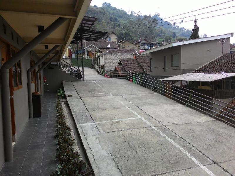 Hotel Augusta Lembang image