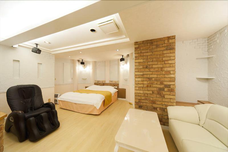 Hotel Fine Garden Okayama 1 - Adults Only image