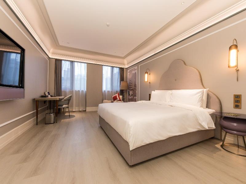 Mercure Xian Dayan Pagoda image