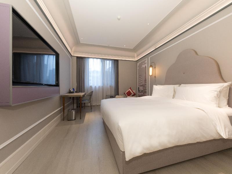 Mercure Xian Dayan Pagoda image