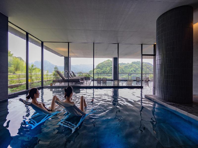 Urari Takeo Garden Terrace Spa Resorts image