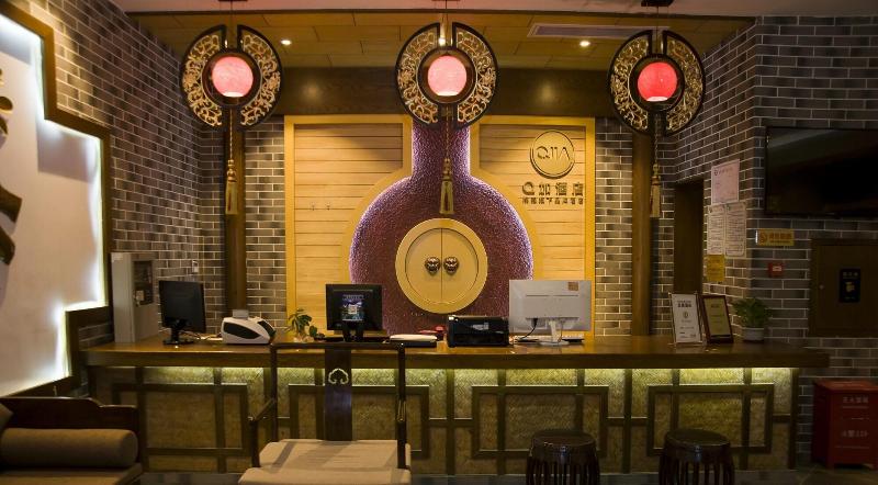 Qjia West Street Hotel