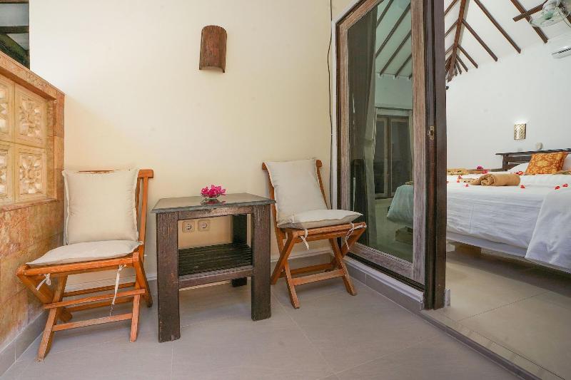 Martas Hotel Gili Trawangan image
