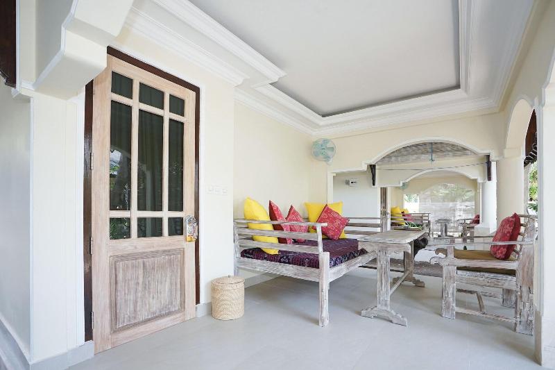 Martas Hotel Gili Trawangan image