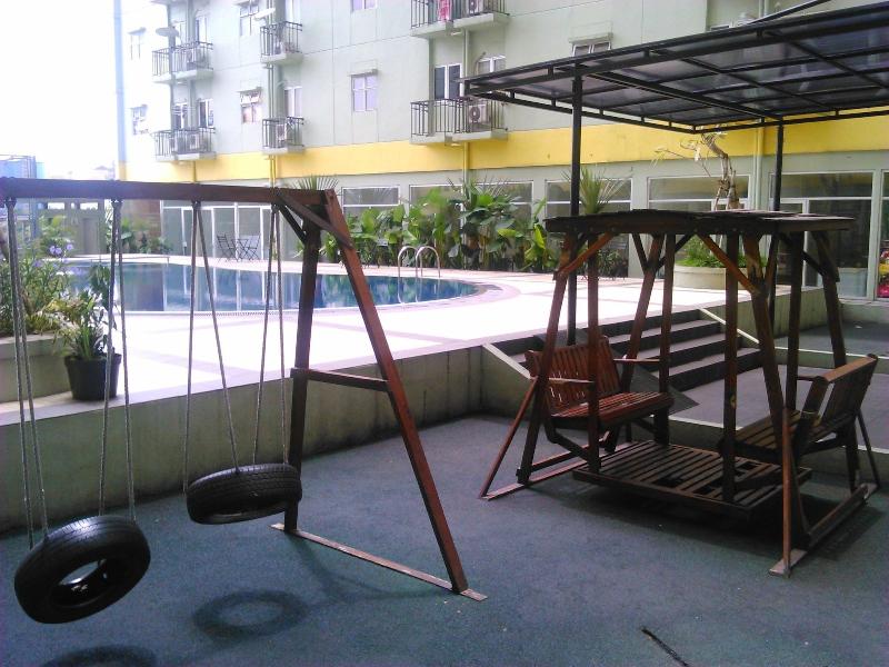 Apartemen The Suites Metro Yudis image