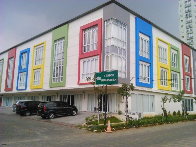 Apartemen The Suites Metro Yudis image