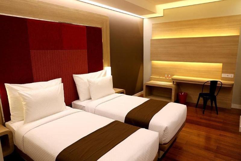 Grand Citihub Hotel At Panakkukang image