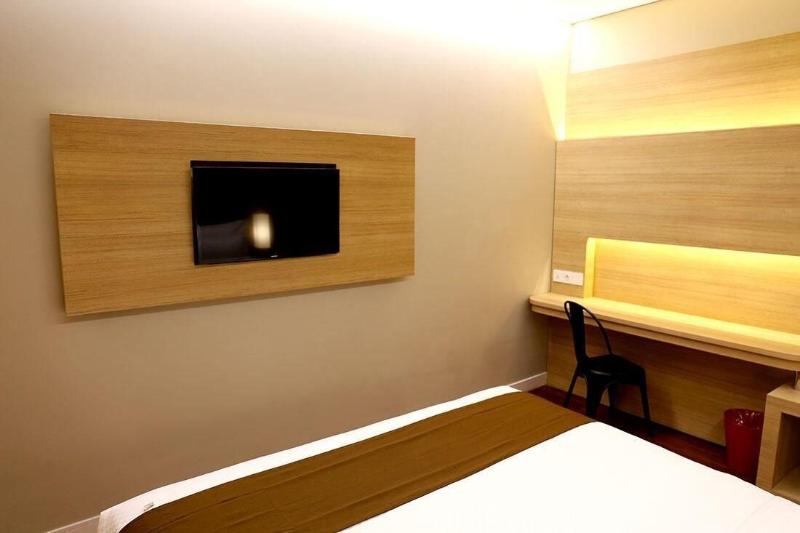 Grand Citihub Hotel At Panakkukang image