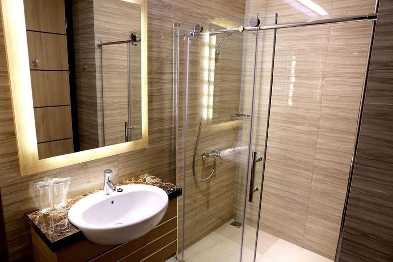 Grand Citihub Hotel At Panakkukang image
