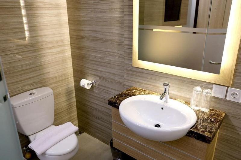 Grand Citihub Hotel At Panakkukang image