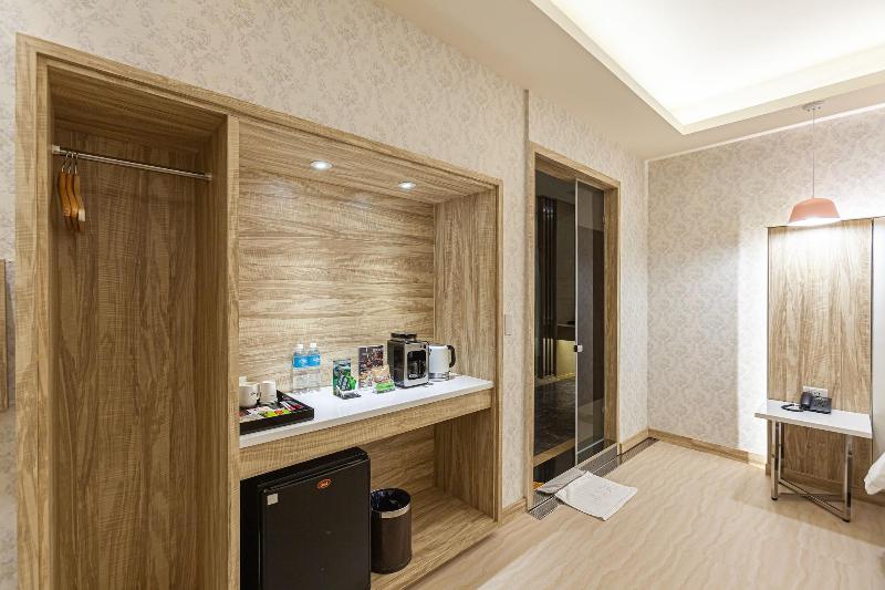 Six Star Motel-Zhongli image